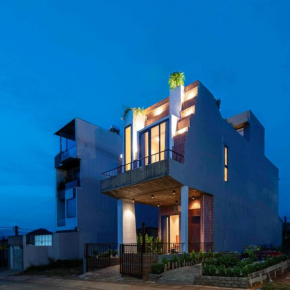 Ann's Home II